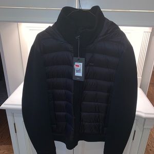 Tumi Men’s trans Neo Hoodie size Large